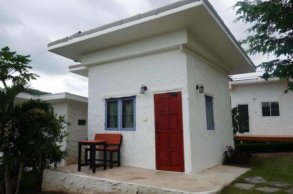 White Rock Resort Pak Chong Exterior foto