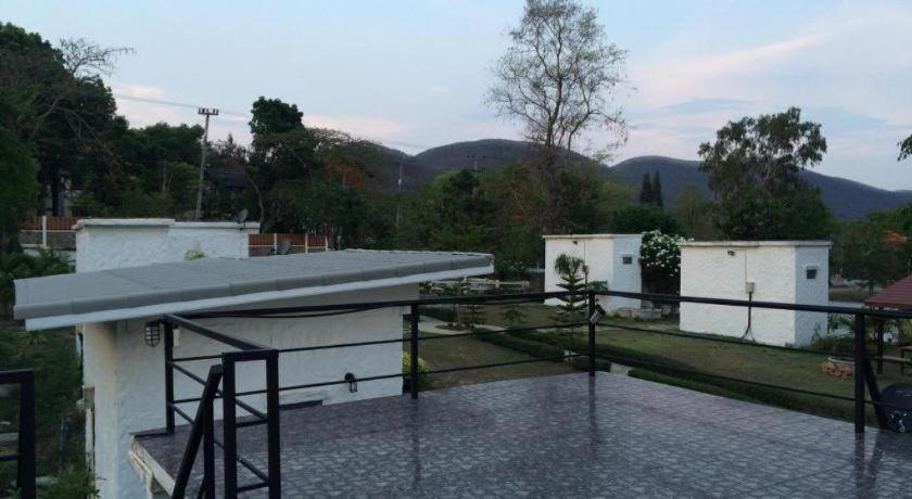 White Rock Resort Pak Chong Exterior foto