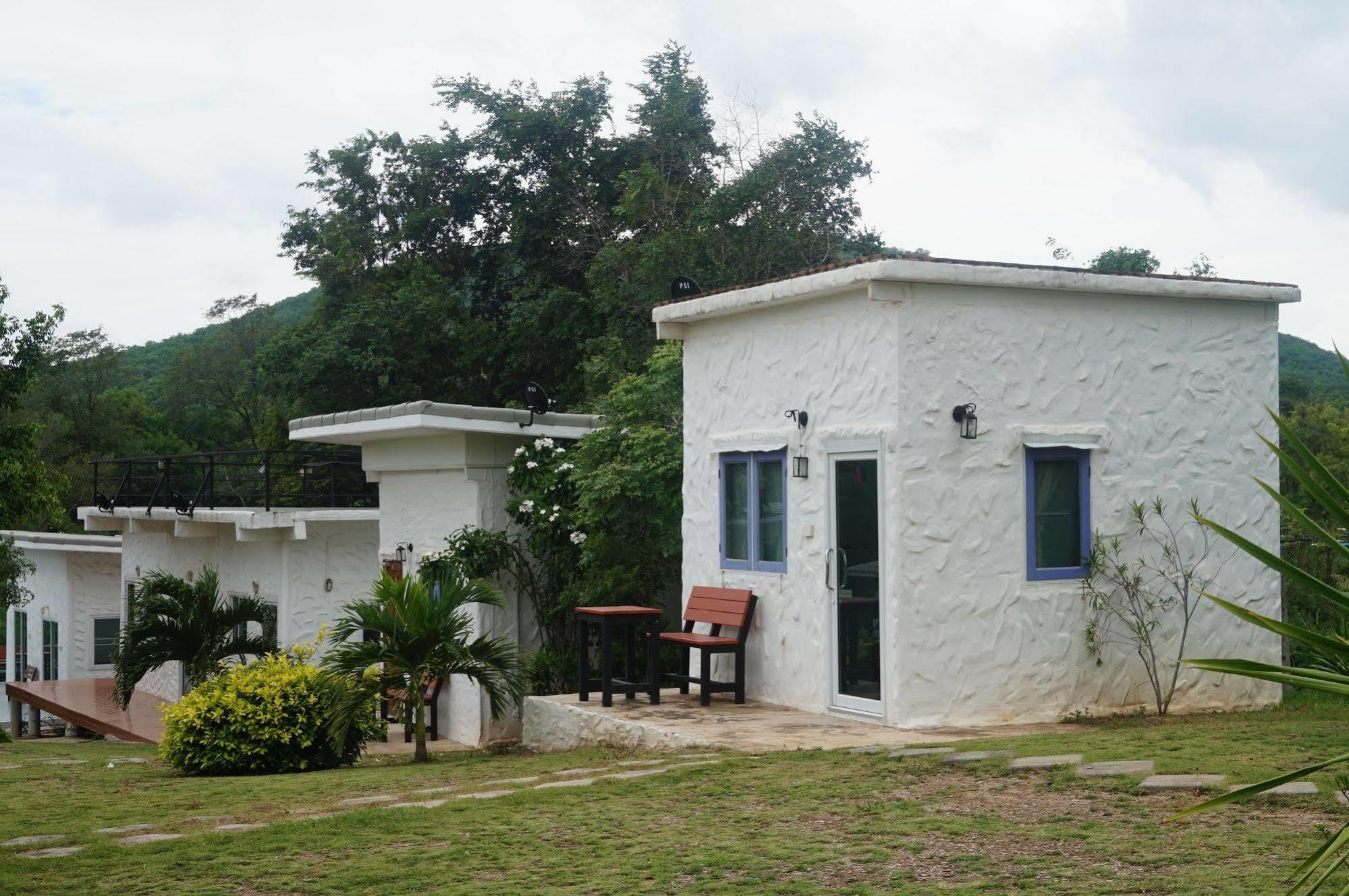 White Rock Resort Pak Chong Exterior foto
